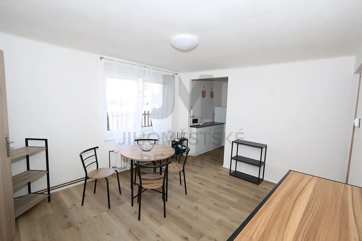 Pronájem rodinného domu 90 m², pozemek 231 m²